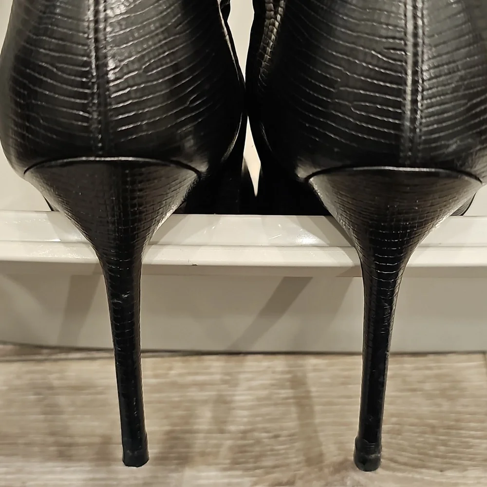 [Like New] Stunning SERGIO ROSSI Black Lizard Knee Boots Sexy (EU 37)